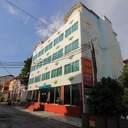 Oyo 410 Diamond Boutique Hostel